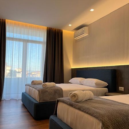 North Alb Hotel Shkodër 外观 照片