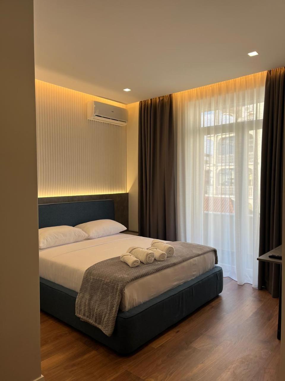 North Alb Hotel Shkodër 外观 照片