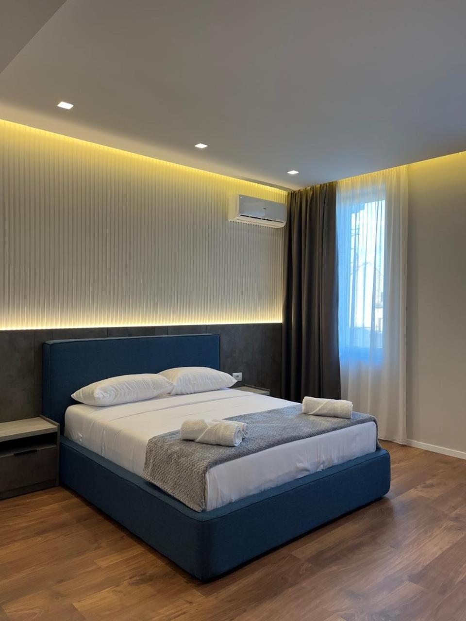 North Alb Hotel Shkodër 外观 照片